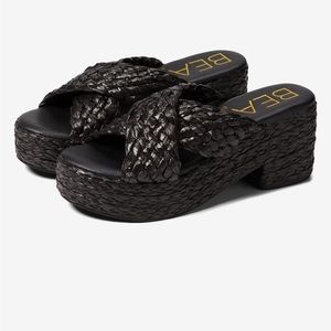 Beach by Matisse Black Raffia Platform Sandals size 9